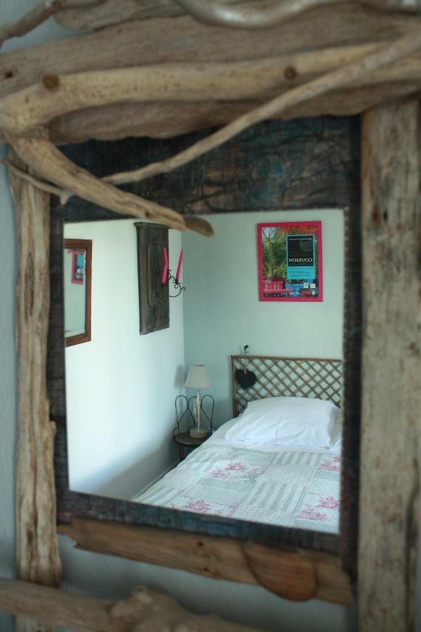 Maison Prairie Bonheur Bed & Breakfast Magny-les-Hameaux Exterior foto