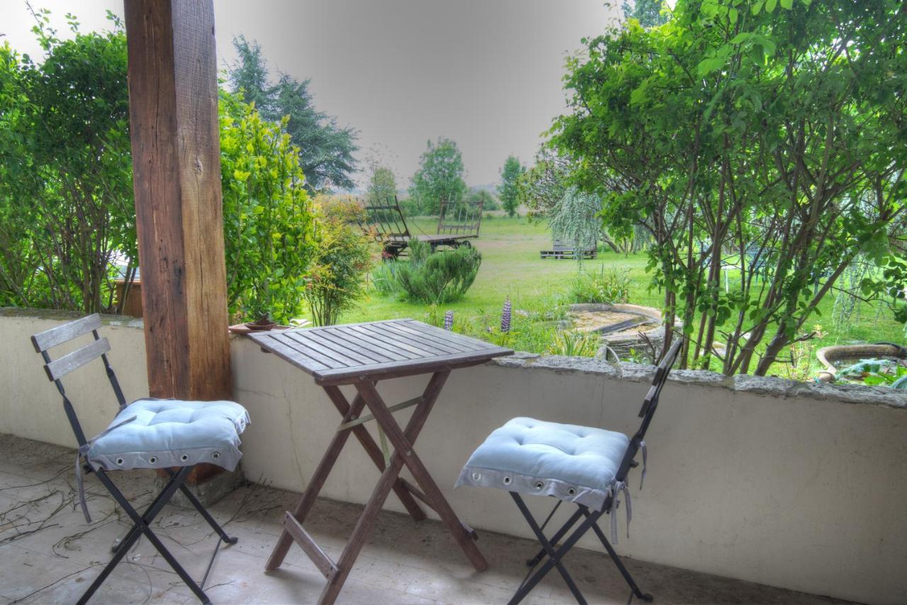 Maison Prairie Bonheur Bed & Breakfast Magny-les-Hameaux Exterior foto